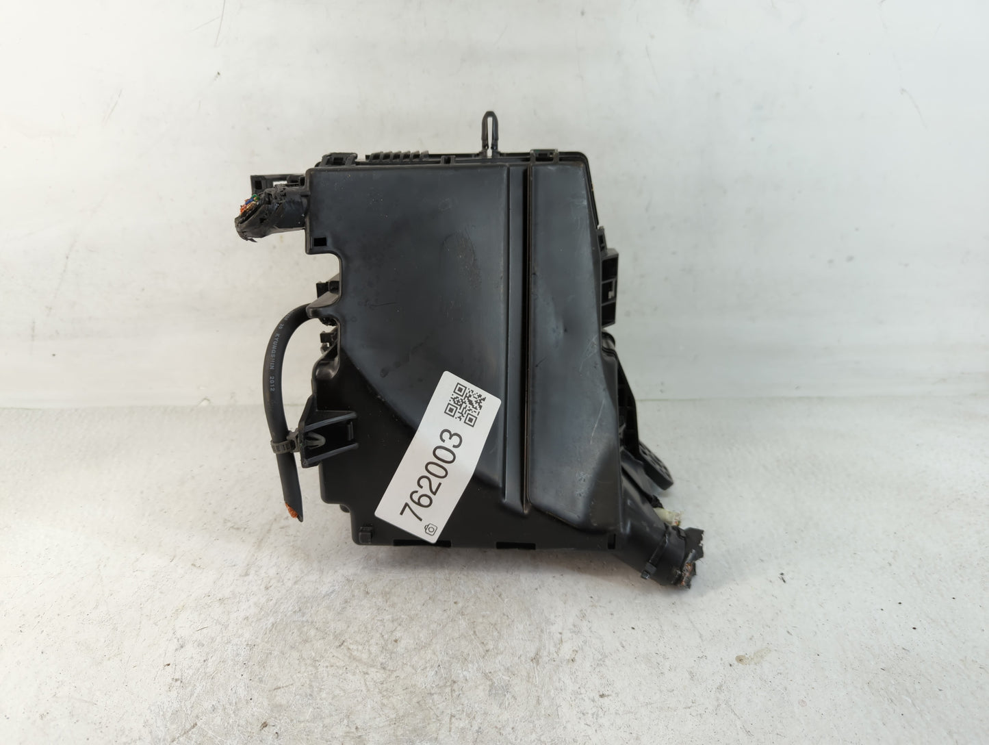 2011-2013 Kia Optima Fusebox Fuse Box Panel Relay Module P/N:VS912004C070QB Fits Fits 2011 2012 2013 OEM Used Auto Parts - Oemusedautoparts1.com