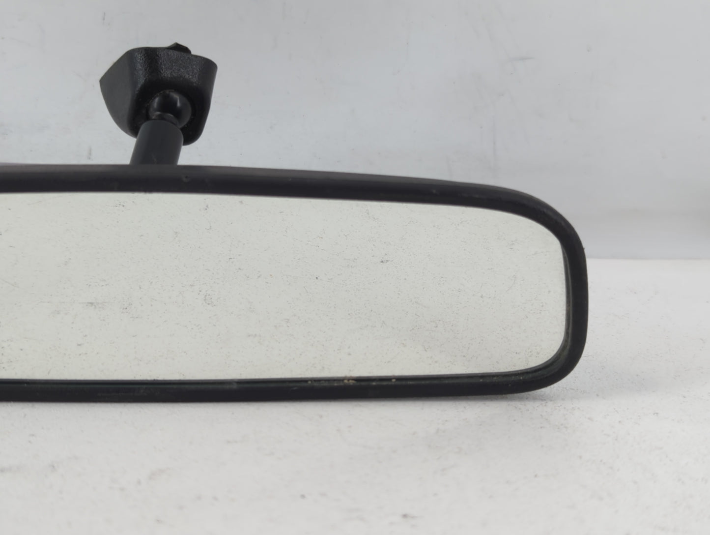 2018-2021 Hyundai Kona Interior Rear View Mirror Replacement OEM P/N:E13049848 Fits OEM Used Auto Parts - Oemusedautoparts1.com