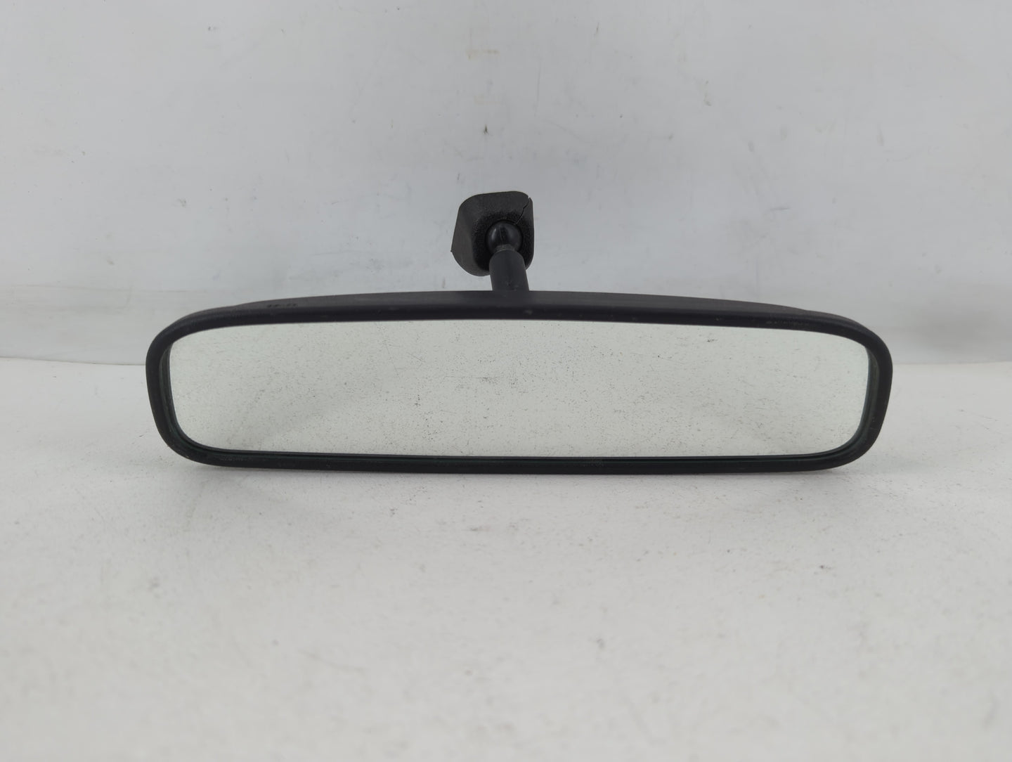 2010-2020 Kia Sedona Interior Rear View Mirror Replacement OEM P/N:E4012143 Fits OEM Used Auto Parts - Oemusedautoparts1.com