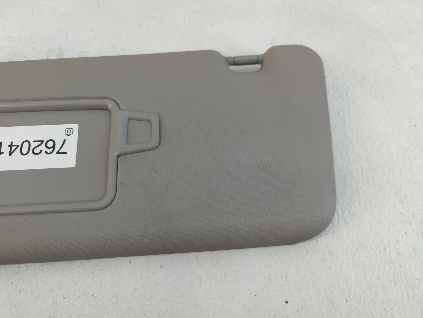 2018-2021 Hyundai Kona Sun Visor Shade Replacement Driver Left Mirror Fits Fits 2018 2019 2020 2021 OEM Used Auto Parts - Oemusedautoparts1.com