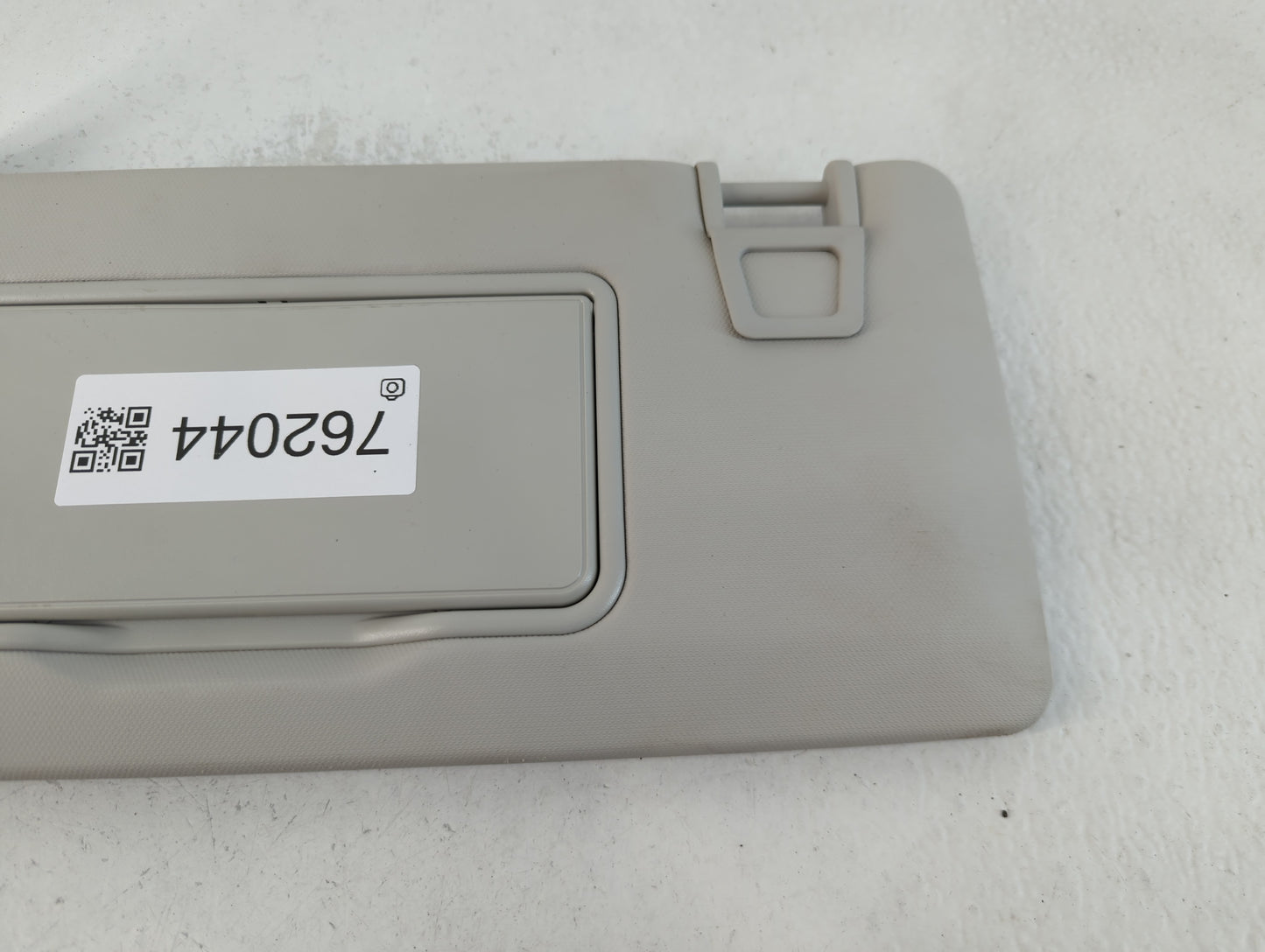 2021 Ford Mustang Sun Visor Shade Replacement Driver Left Mirror Fits OEM Used Auto Parts - Oemusedautoparts1.com