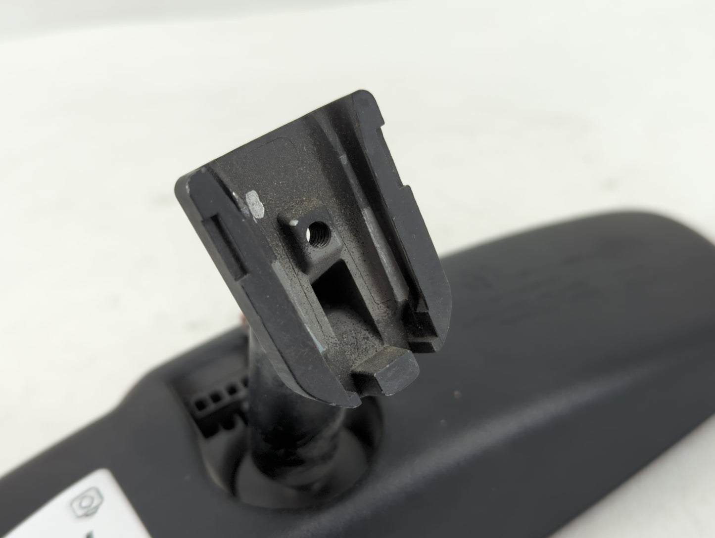 2007-2012 Dodge Caliber Interior Rear View Mirror Replacement OEM P/N:E11015892 Fits OEM Used Auto Parts - Oemusedautoparts1.com