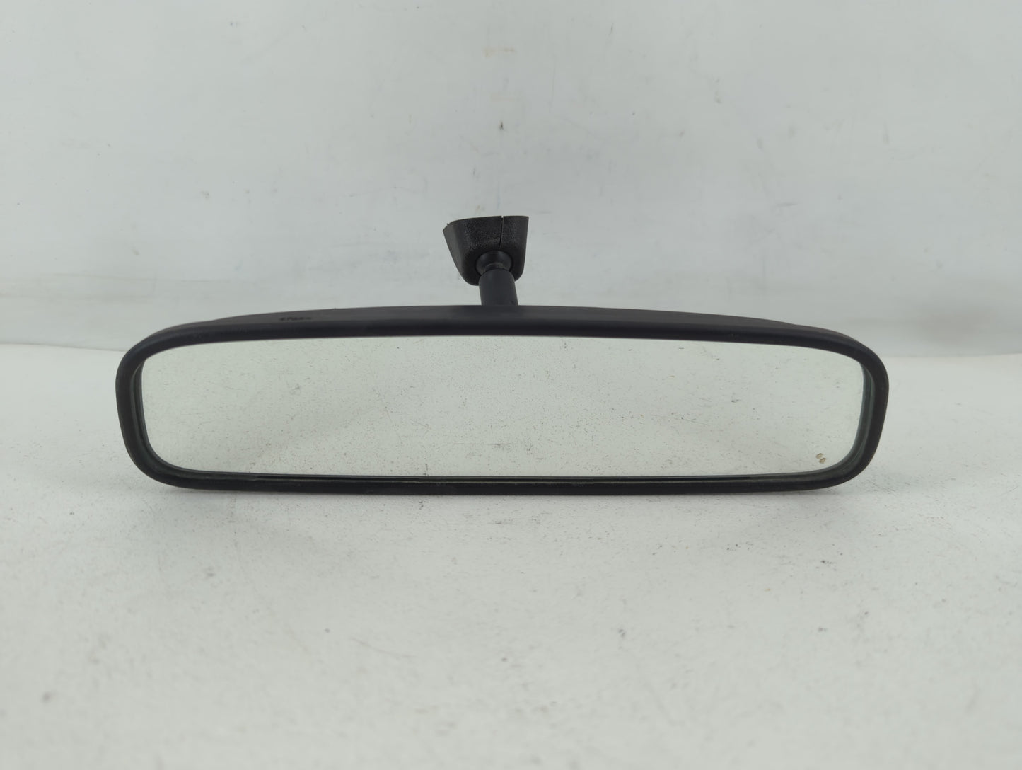 2010-2017 Kia Rio Interior Rear View Mirror Replacement OEM P/N:E4012143 Fits OEM Used Auto Parts - Oemusedautoparts1.com