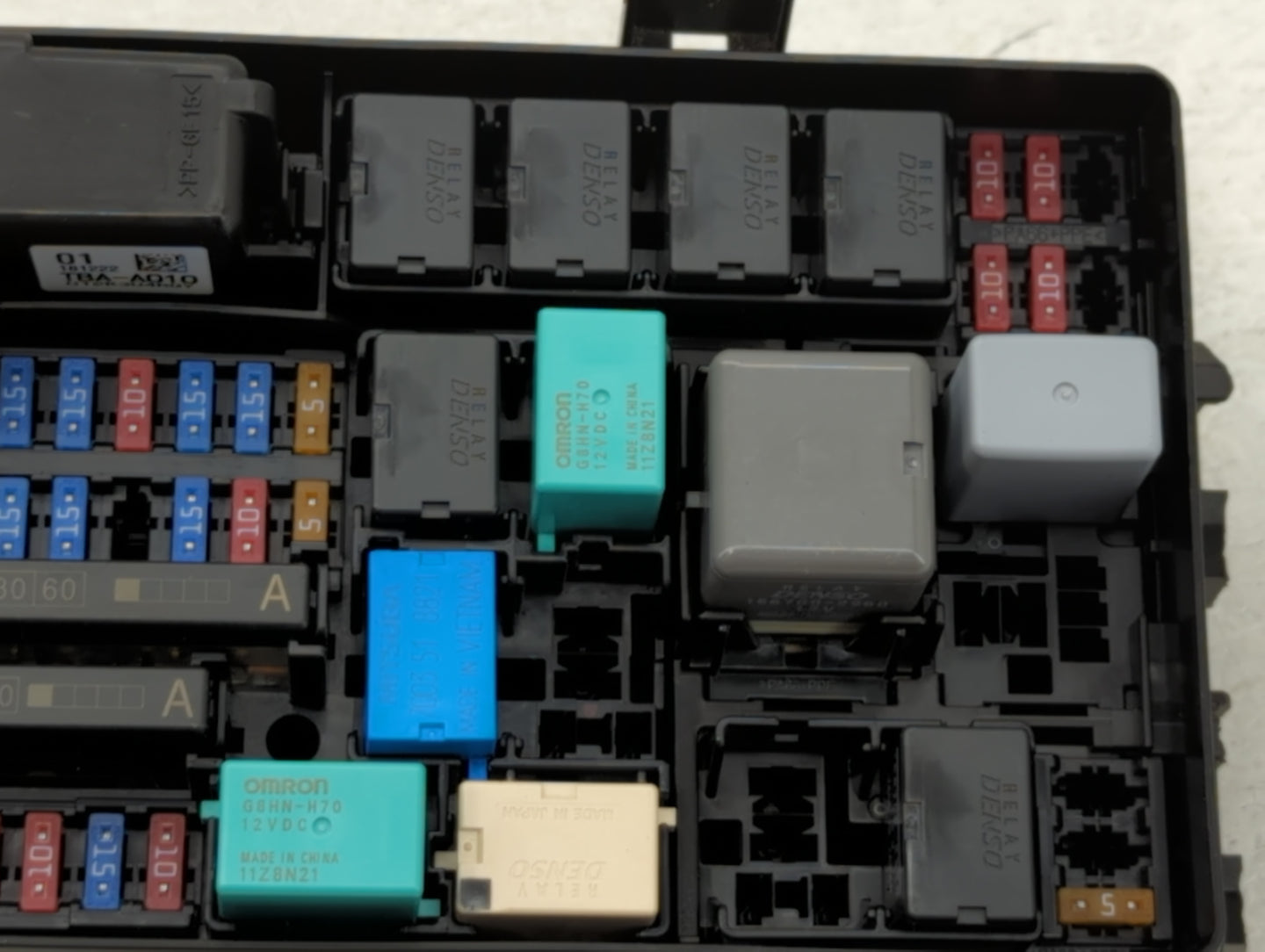 2018 Hyundai Elantra Fusebox Fuse Box Panel Relay Module P/N:020R20Q3XU 181211 TBA A210 A2 Fits OEM Used Auto Parts - Oemusedautoparts1.com