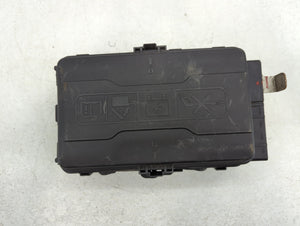 2019-2021 Chevrolet Malibu Fusebox Fuse Box Panel Relay Module P/N:8495050B_01 Fits Fits 2019 2020 2021 OEM Used Auto Parts