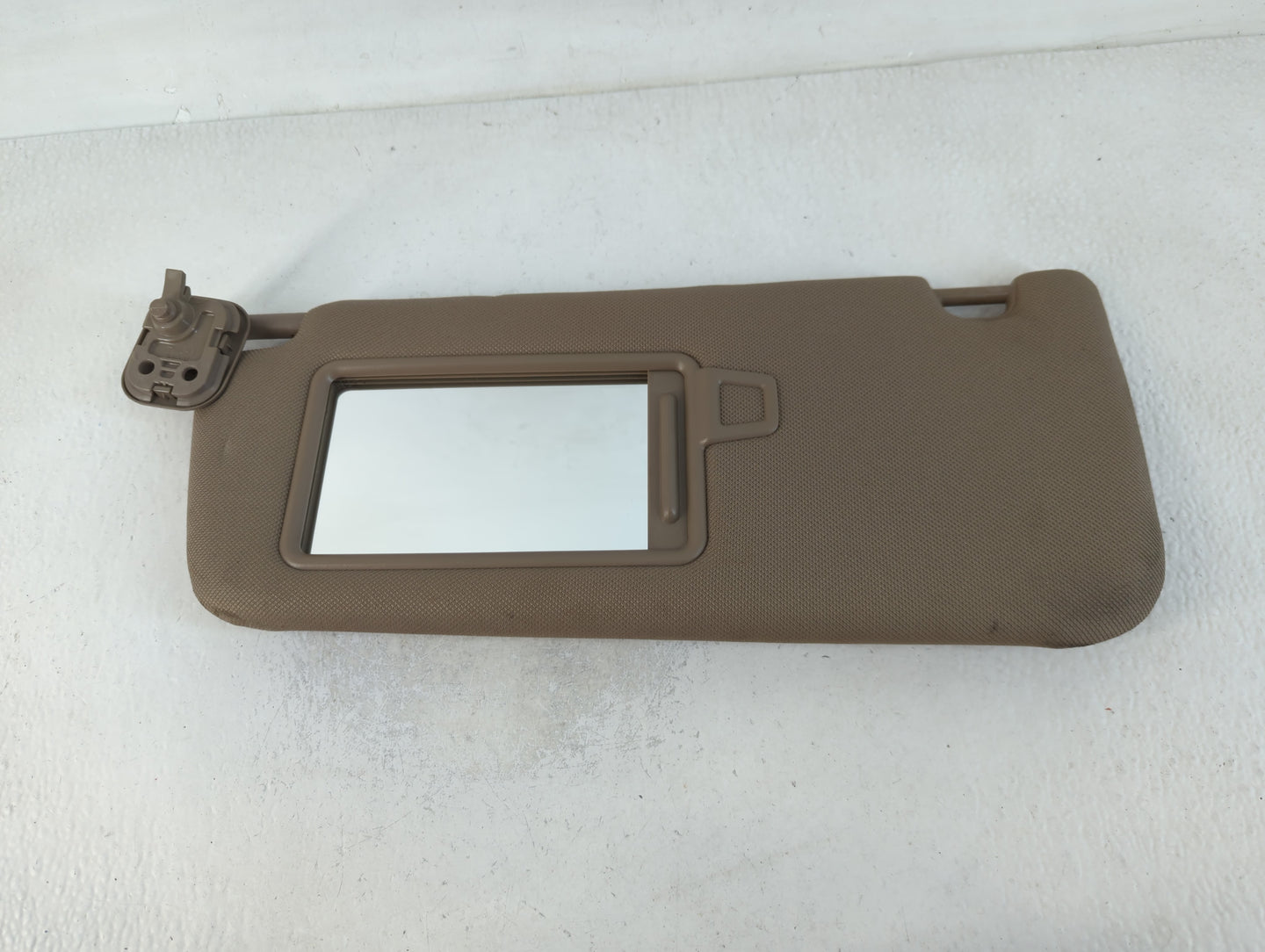 2019-2021 Hyundai Santa Fe Sun Visor Shade Replacement Driver Left Mirror Fits Fits 2019 2020 2021 OEM Used Auto Parts - Oemusedautoparts1.com