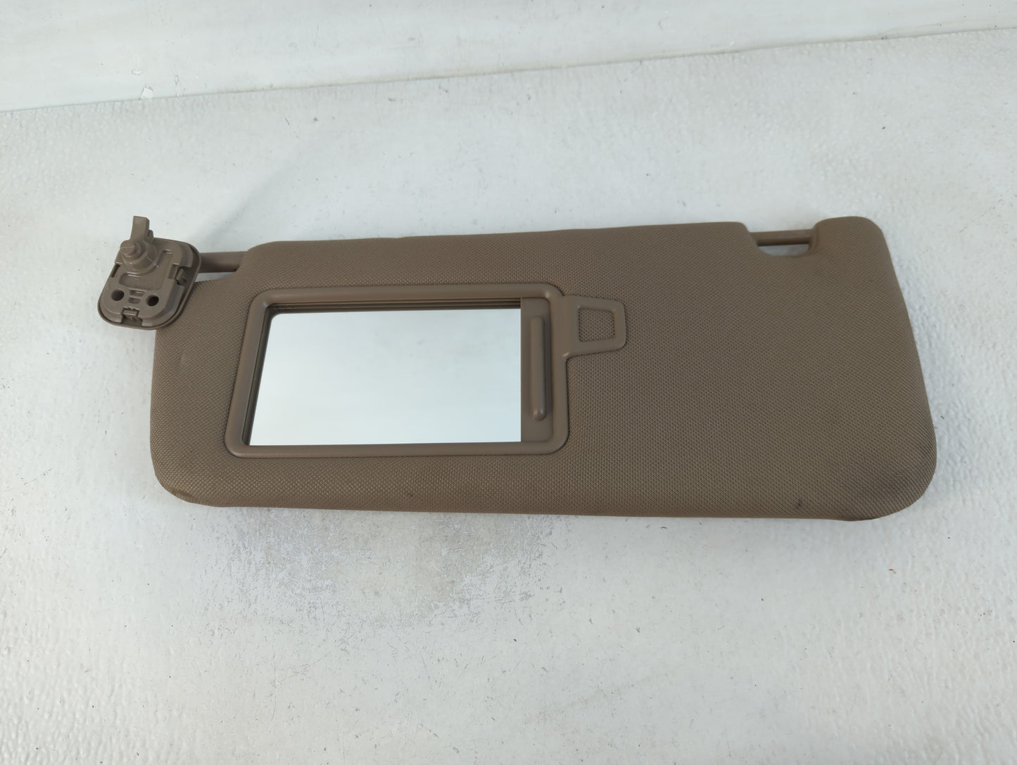 2019-2021 Hyundai Santa Fe Sun Visor Shade Replacement Driver Left Mirror Fits Fits 2019 2020 2021 OEM Used Auto Parts - Oemusedautoparts1.com