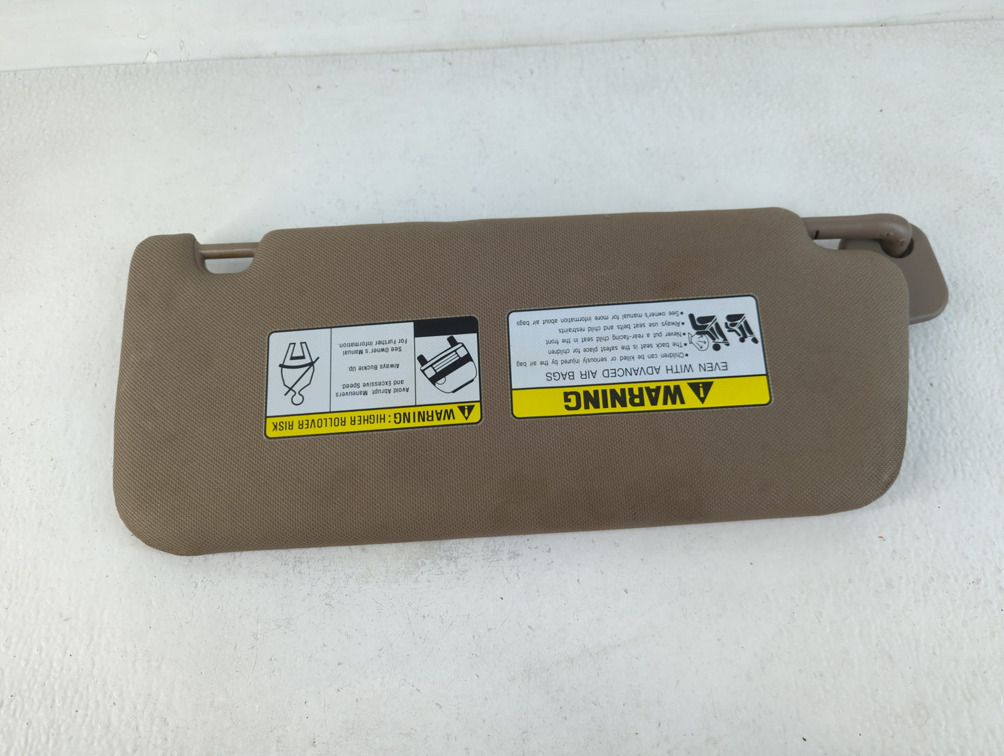 2019-2021 Hyundai Santa Fe Sun Visor Shade Replacement Driver Left Mirror Fits Fits 2019 2020 2021 OEM Used Auto Parts - Oemusedautoparts1.com