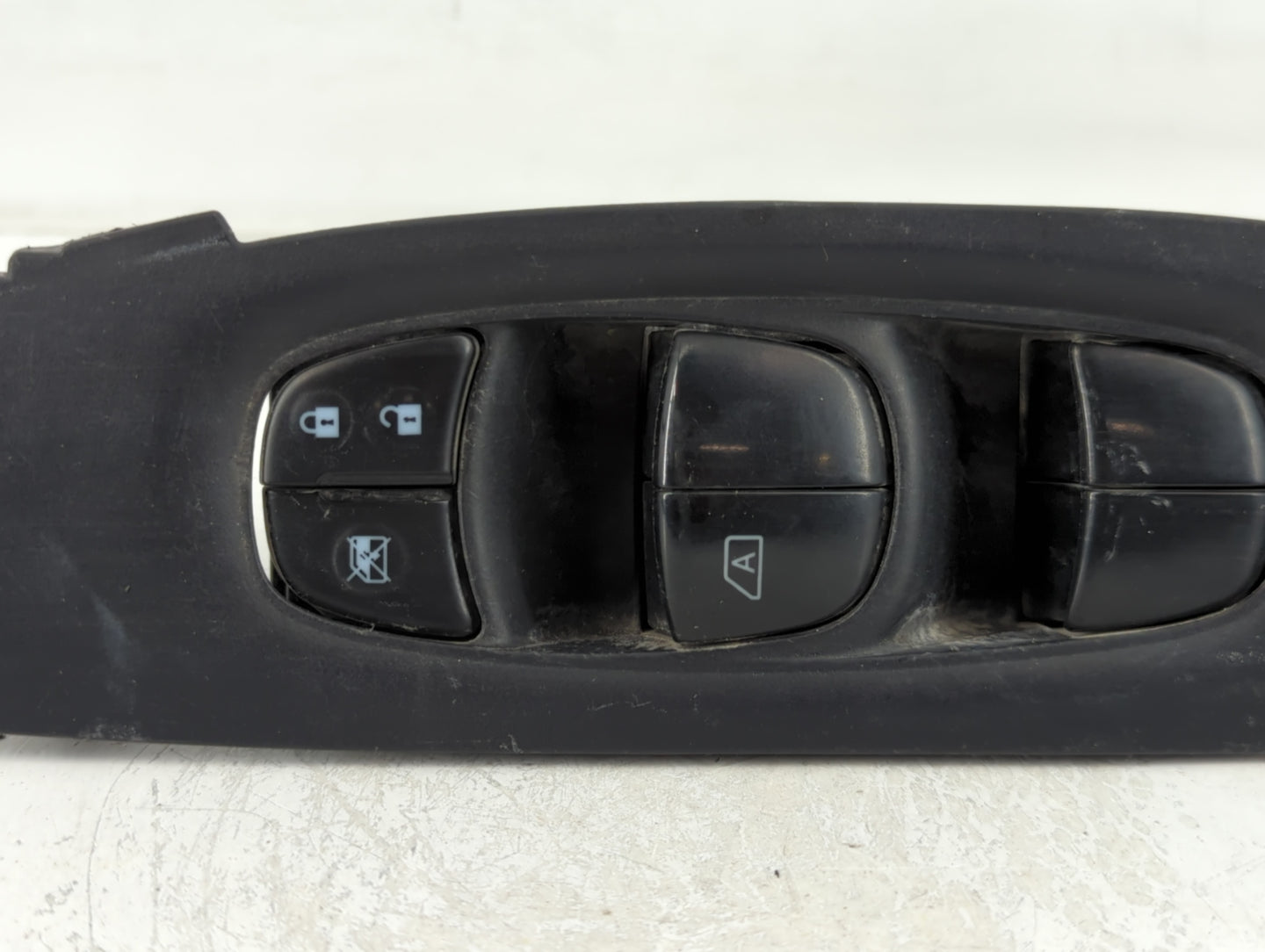2014-2020 Nissan Rogue Master Power Window Switch Replacement Driver Side Left P/N:1954 A5 25401 4BA5A Fits OEM Used Auto Parts - Oemusedautoparts1.com