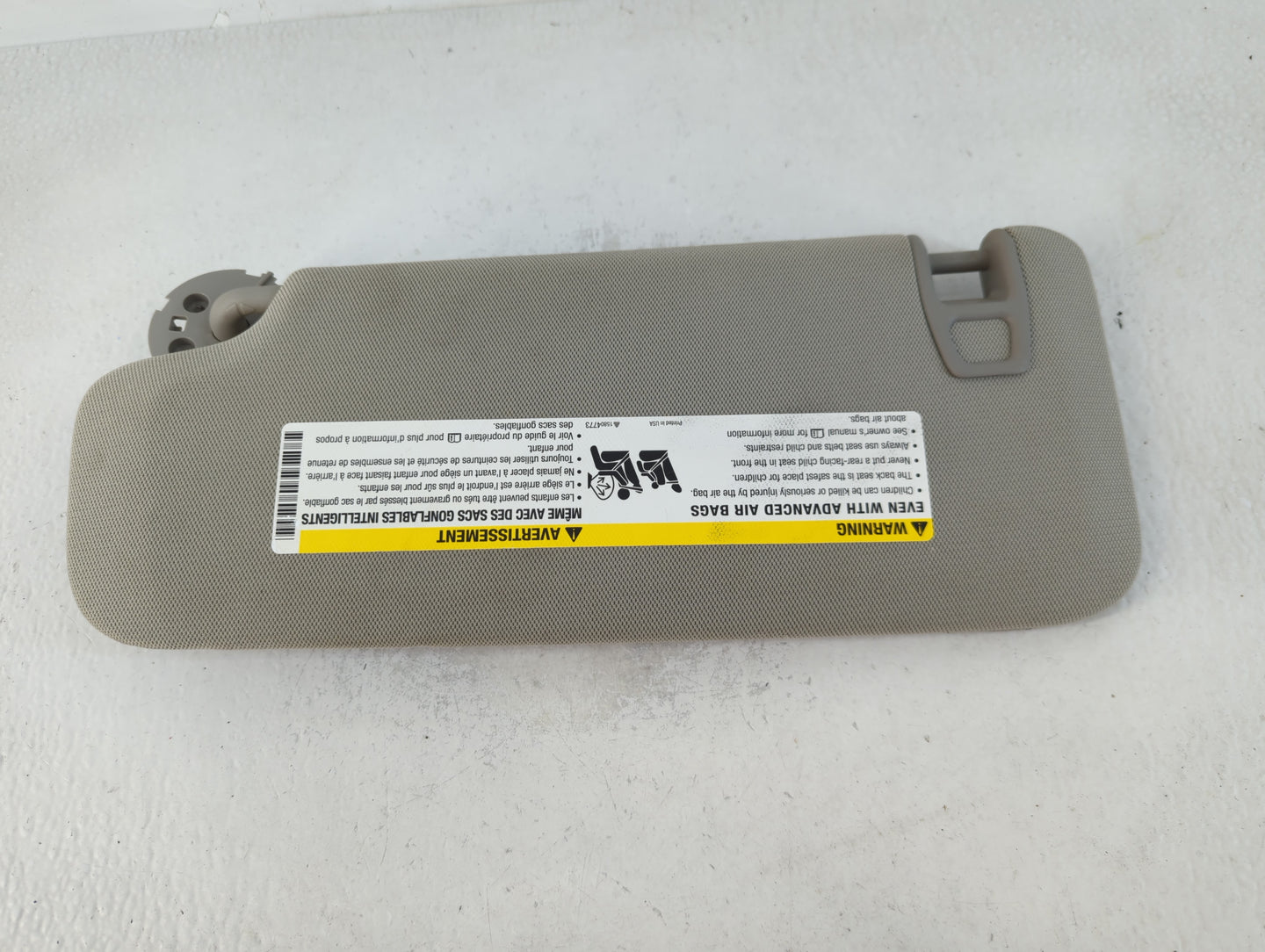 2014-2020 Chevrolet Impala Sun Visor Shade Replacement Passenger Right Mirror Fits Fits 2014 2015 2016 2017 2018 2019 2020 OEM Used Auto Parts - Oemusedautoparts1.com