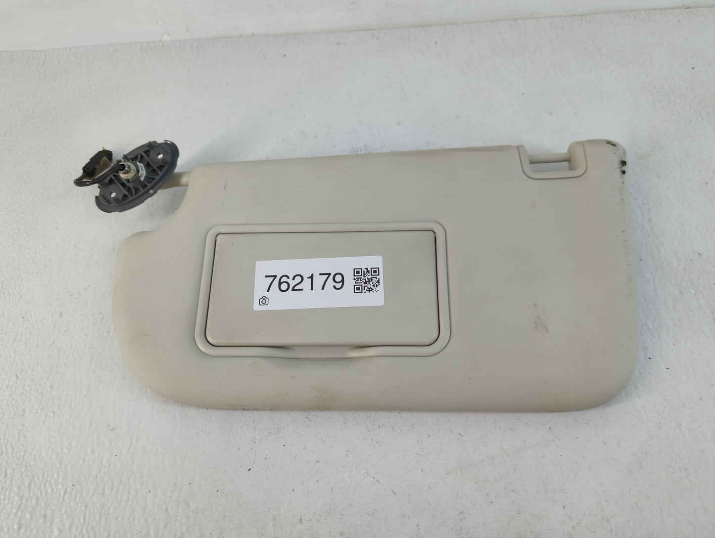 2013-2019 Ford Escape Sun Visor Shade Replacement Driver Left Mirror Fits Fits 2013 2014 2015 2016 2017 2018 2019 OEM Used Auto Parts - Oemusedautoparts1.com