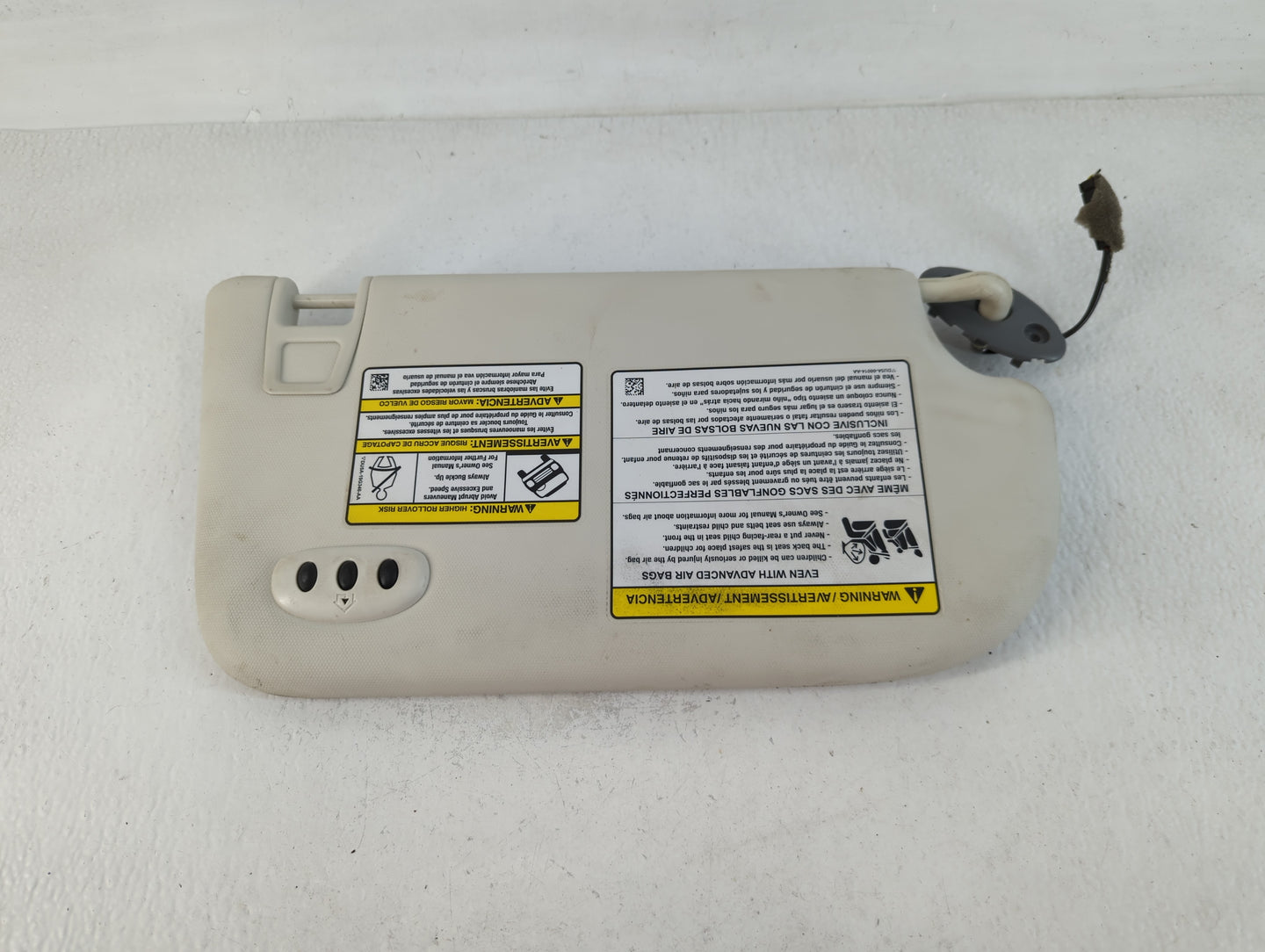 2013-2019 Ford Escape Sun Visor Shade Replacement Driver Left Mirror Fits Fits 2013 2014 2015 2016 2017 2018 2019 OEM Used Auto Parts - Oemusedautoparts1.com
