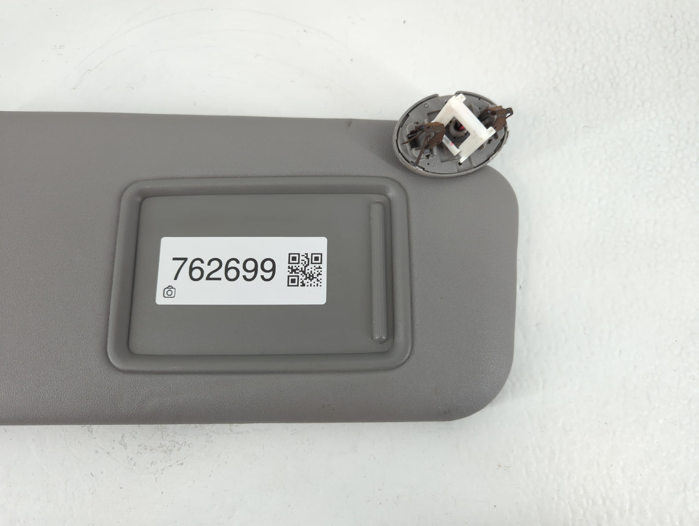 2006-2009 Toyota Rav4 Sun Visor Shade Replacement Passenger Right Mirror Fits Fits 2006 2007 2008 2009 OEM Used Auto Parts - Oemusedautoparts1.com