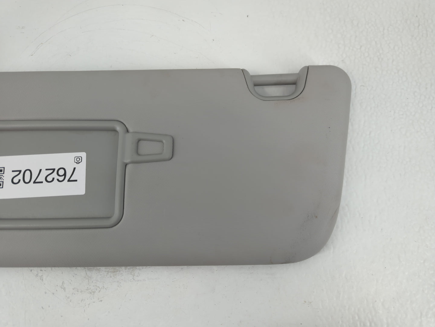 2014-2019 Kia Soul Sun Visor Shade Replacement Driver Left Mirror Fits Fits 2014 2015 2016 2017 2018 2019 OEM Used Auto Parts - Oemusedautoparts1.com