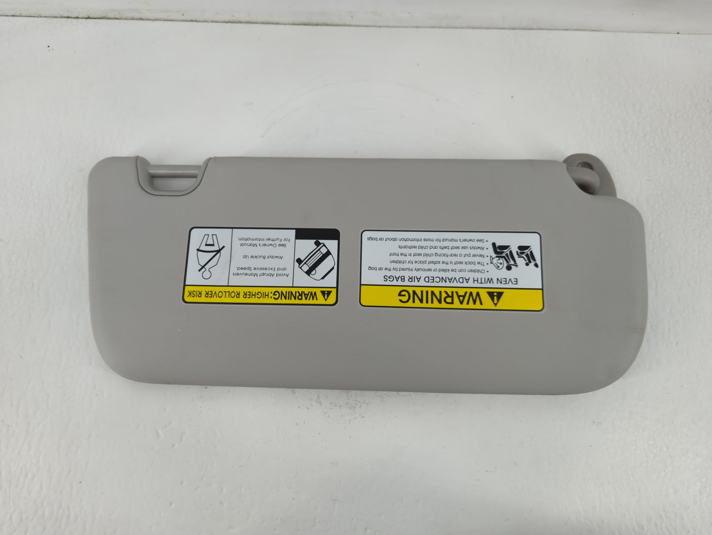 2014-2019 Kia Soul Sun Visor Shade Replacement Driver Left Mirror Fits Fits 2014 2015 2016 2017 2018 2019 OEM Used Auto Parts - Oemusedautoparts1.com