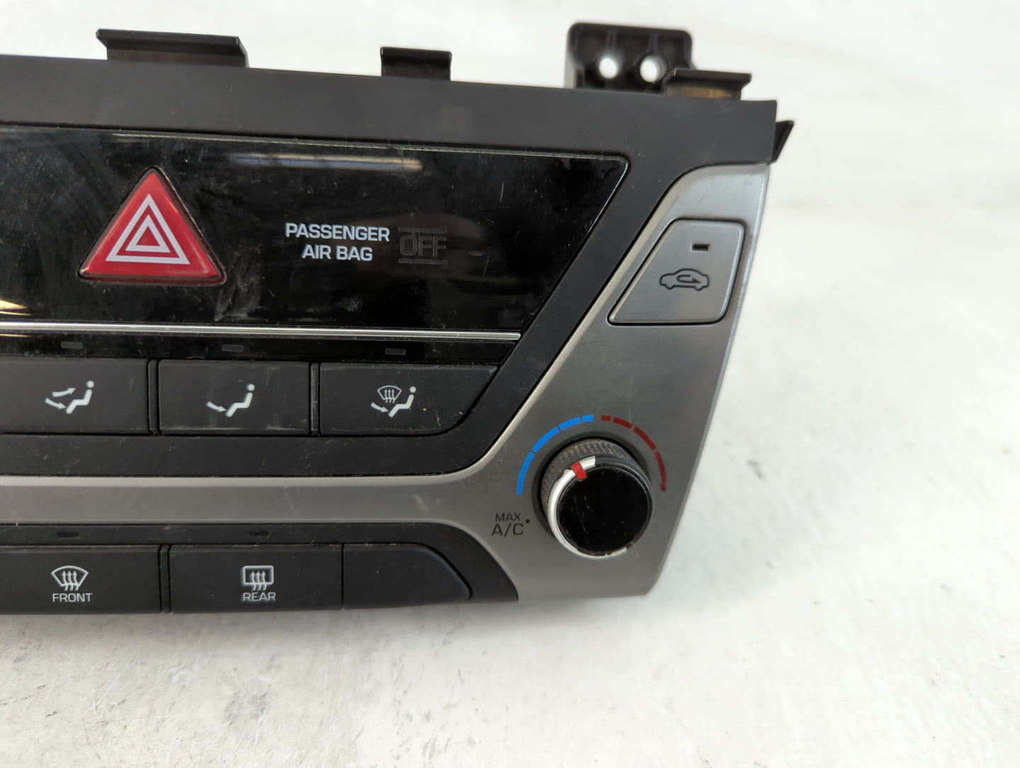 2018-2020 Hyundai Elantra Climate Control Module Temperature AC/Heater Replacement P/N:97250 E20614X Fits Fits 2018 2019 2020 OEM Used Auto Parts - Oemusedautoparts1.com