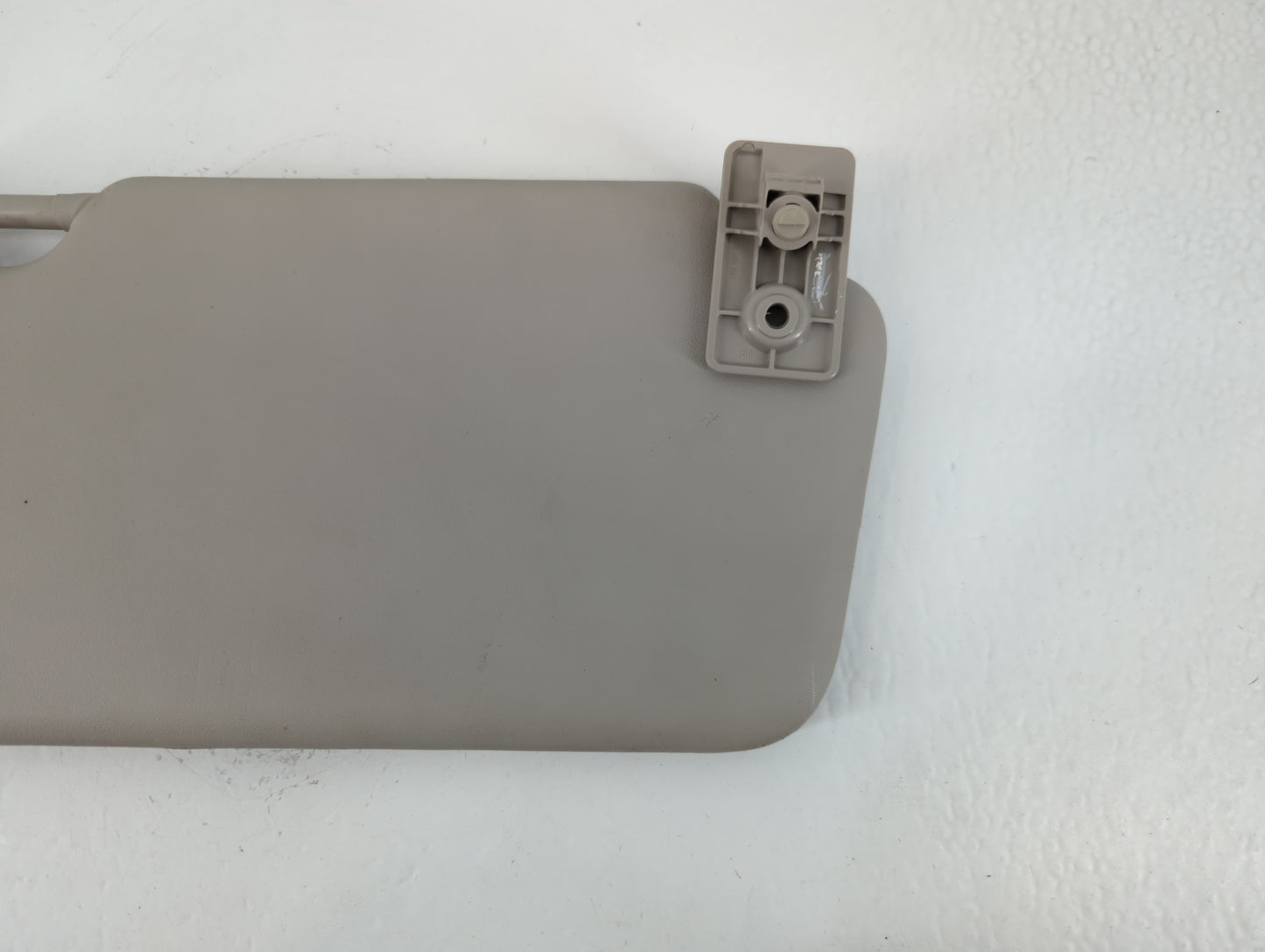 2013-2015 Nissan Versa Sun Visor Shade Replacement Passenger Right Mirror Fits Fits 2013 2014 2015 OEM Used Auto Parts - Oemusedautoparts1.com