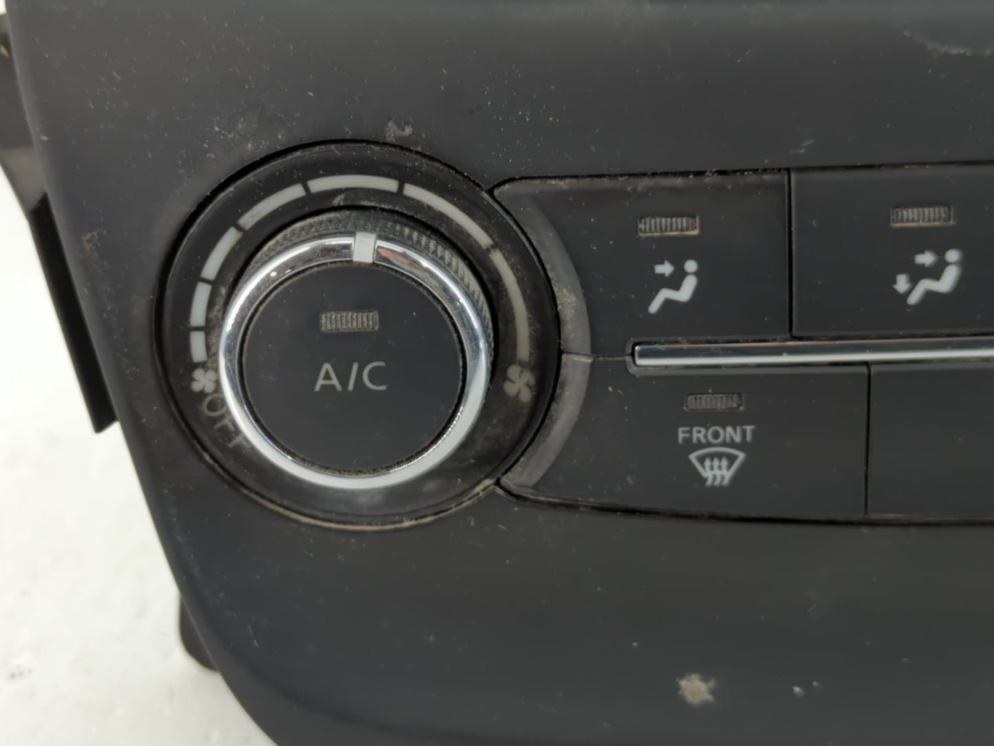 2015-2019 Nissan Sentra Climate Control Module Temperature AC/Heater Replacement P/N:275004AF2B Fits Fits 2015 2016 2017 2018 2019 OEM Used Auto Parts - Oemusedautoparts1.com