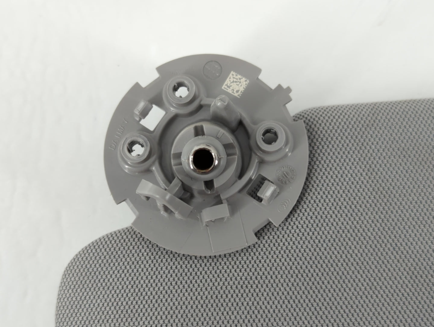 2017-2021 Chevrolet Trax Sun Visor Shade Replacement Driver Left Mirror Fits Fits 2017 2018 2019 2020 2021 OEM Used Auto Parts - Oemusedautoparts1.com