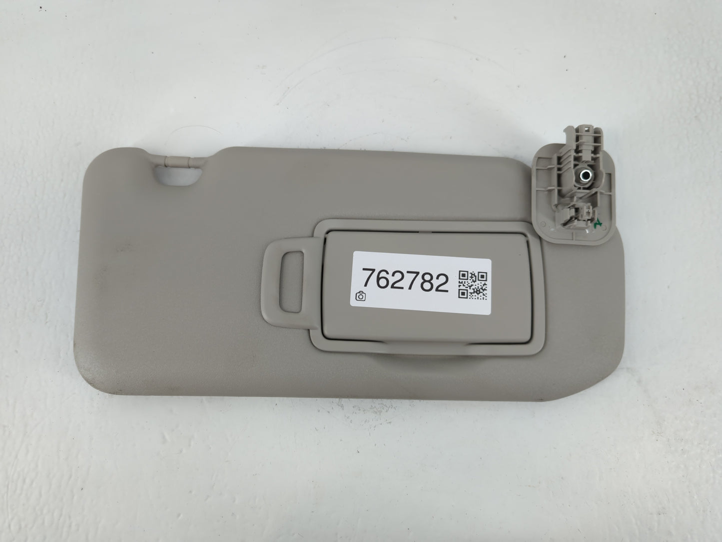 2020-2022 Nissan Sentra Sun Visor Shade Replacement Passenger Right Mirror Fits Fits 2020 2021 2022 OEM Used Auto Parts - Oemusedautoparts1.com