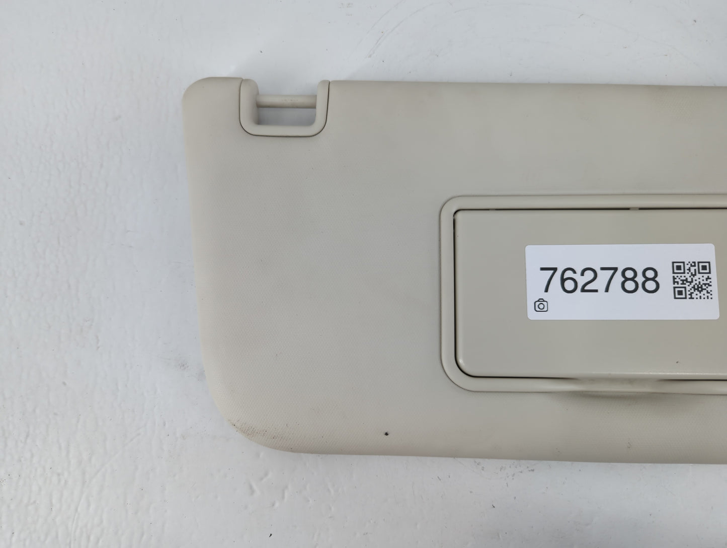2013-2019 Ford Escape Sun Visor Shade Replacement Passenger Right Mirror Fits Fits 2013 2014 2015 2016 2017 2018 2019 OEM Used Auto Parts - Oemusedautoparts1.com