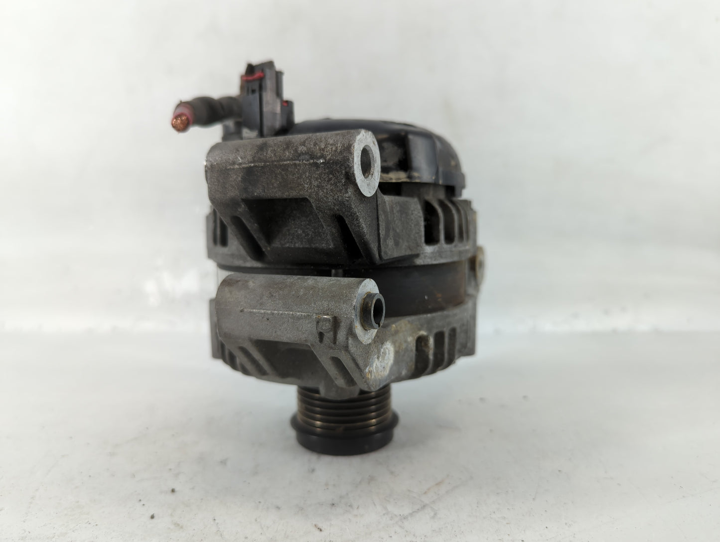 2011-2016 Jeep Grand Cherokee Alternator Replacement Generator Charging Assembly Engine OEM P/N:P04801779AI TN421000-0752 Fits OEM Used Auto Parts - Oemusedautoparts1.com