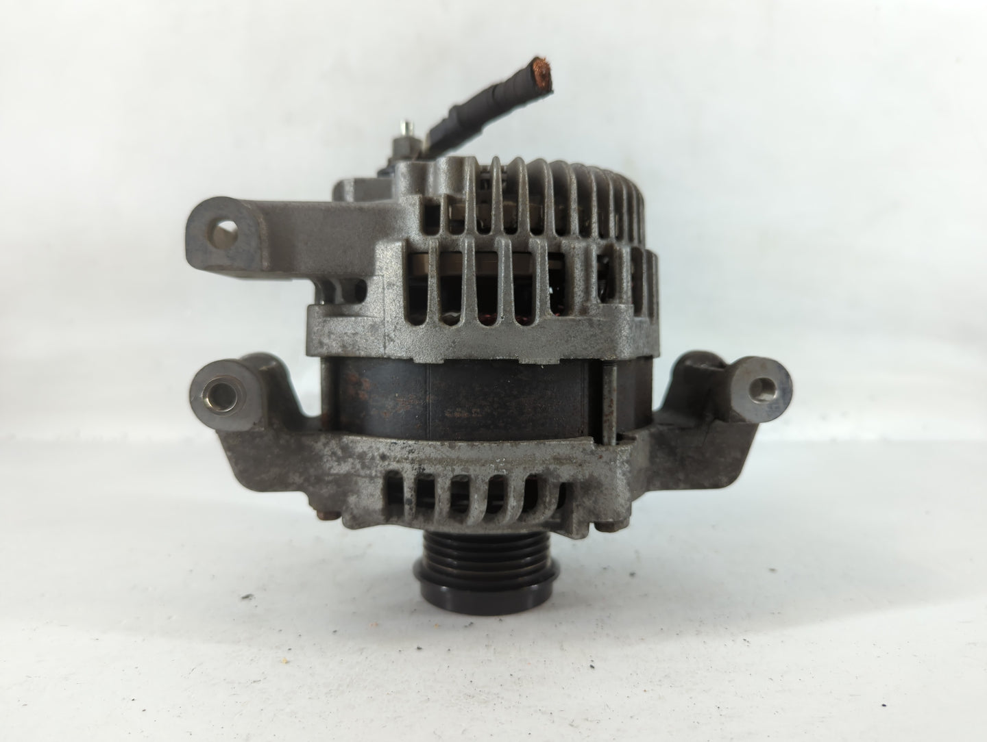 2014-2018 Jeep Cherokee Alternator Replacement Generator Charging Assembly Engine OEM P/N:A002TX3581ZC 56029624AA Fits OEM Used Auto Parts - Oemusedautoparts1.com