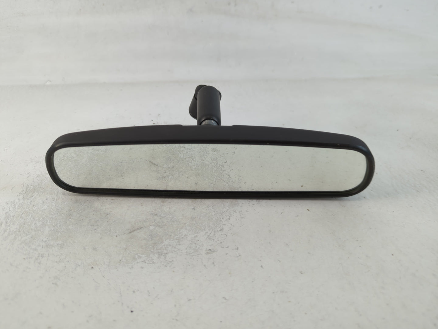 2010-2018 Ford Focus Interior Rear View Mirror Replacement OEM P/N:E8011681 Fits OEM Used Auto Parts - Oemusedautoparts1.com