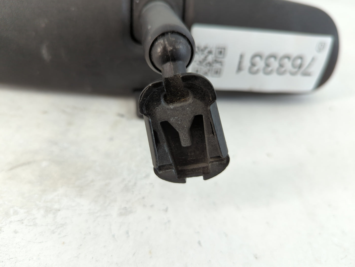 2010-2018 Ford Focus Interior Rear View Mirror Replacement OEM P/N:E8011681 Fits OEM Used Auto Parts - Oemusedautoparts1.com