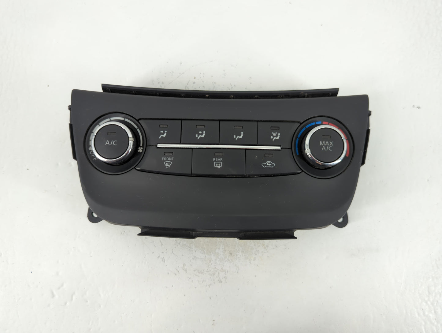 2017-2019 Nissan Sentra Climate Control Module Temperature AC/Heater Replacement P/N:64.11-9226784-04 Fits Fits 2017 2018 2019 OEM Used Auto Parts - Oemusedautoparts1.com