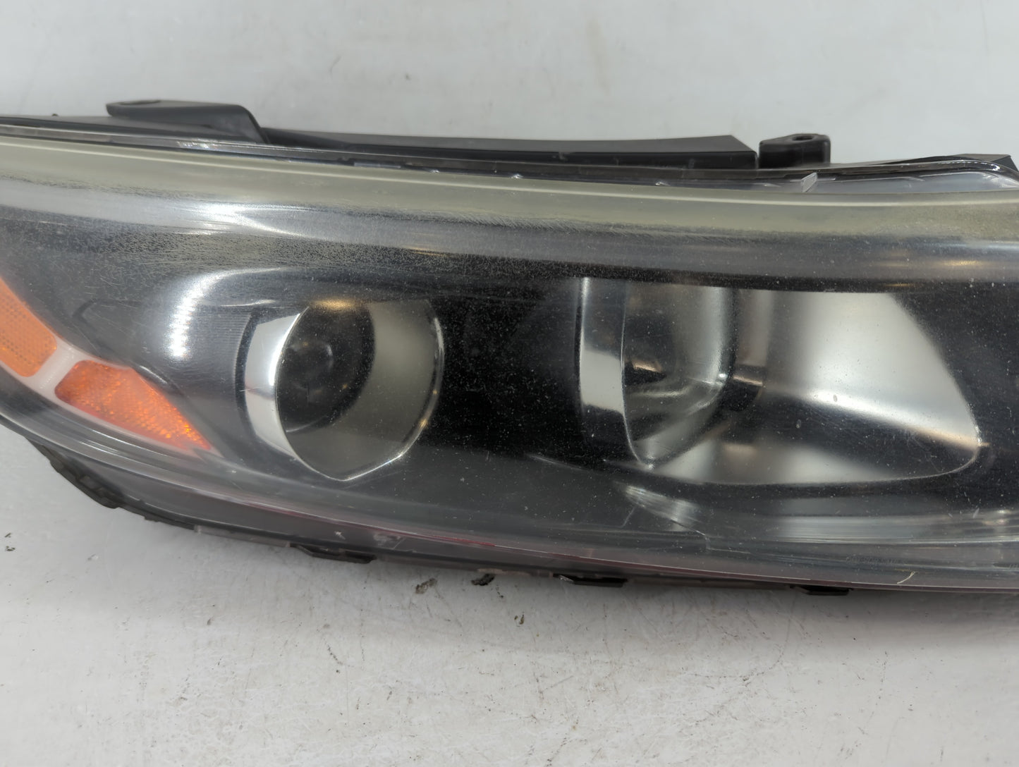 2014-2015 Kia Optima Passenger Right Oem Head Light Headlight Lamp - Oemusedautoparts1.com