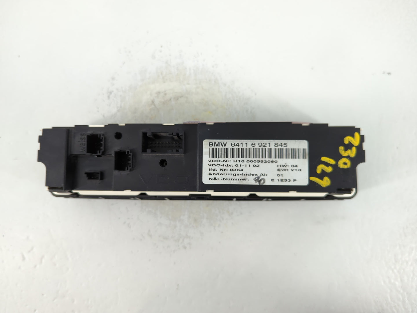 2001-2006 Bmw M3 Climate Control Module Temperature AC/Heater Replacement P/N:921 845 6411 6 921 845 Fits OEM Used Auto Parts - Oemusedautoparts1.com