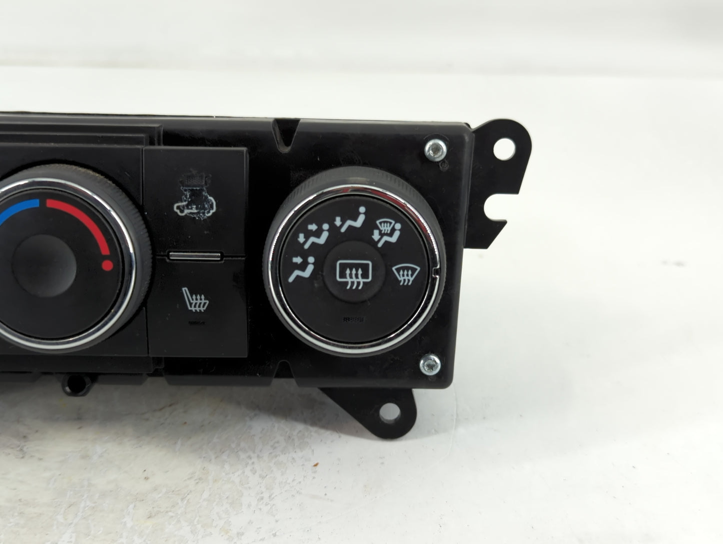 2007-2009 Chevrolet Equinox Climate Control Module Temperature AC/Heater Replacement P/N:25863023 191 D6313 AVH Fits OEM Used Auto Parts - Oemusedautoparts1.com