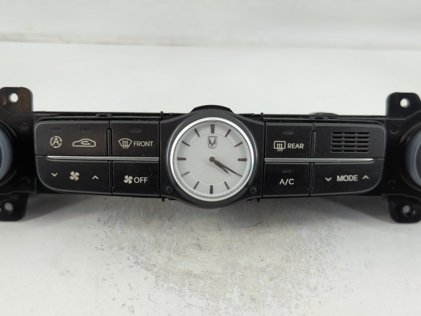 2011-2013 Hyundai Equus Climate Control Module Temperature AC/Heater Replacement P/N:377363-100VS 93790-3N300 Fits OEM Used Auto Parts - Oemusedautoparts1.com