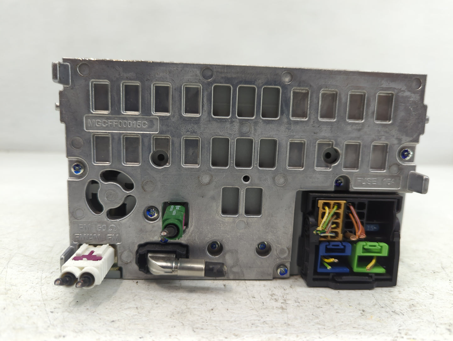 2010-2012 Audi A4 Radio AM FM Cd Player Receiver Replacement P/N:8T1 035 186 R Fits Fits 2010 2011 2012 2013 2014 2015 2016 2017 OEM Used Auto Parts - Oemusedautoparts1.com