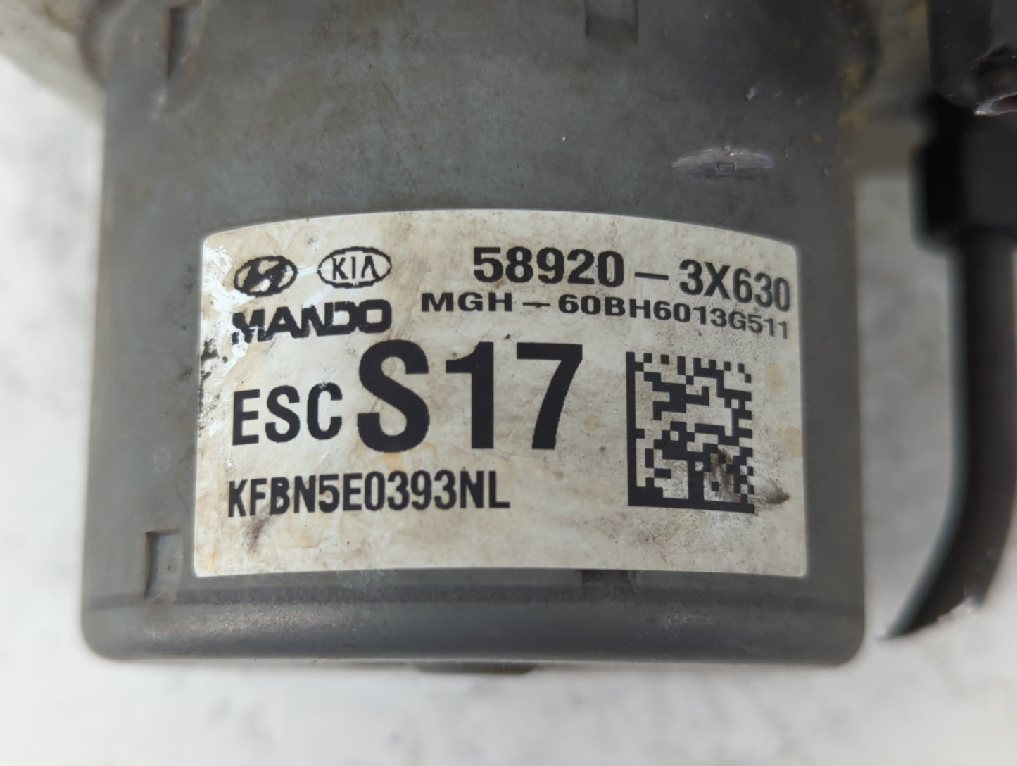 2014-2016 Hyundai Elantra ABS Pump Control Module Replacement P/N:58920-3X630 Fits Fits 2014 2015 2016 OEM Used Auto Parts - Oemusedautoparts1.com