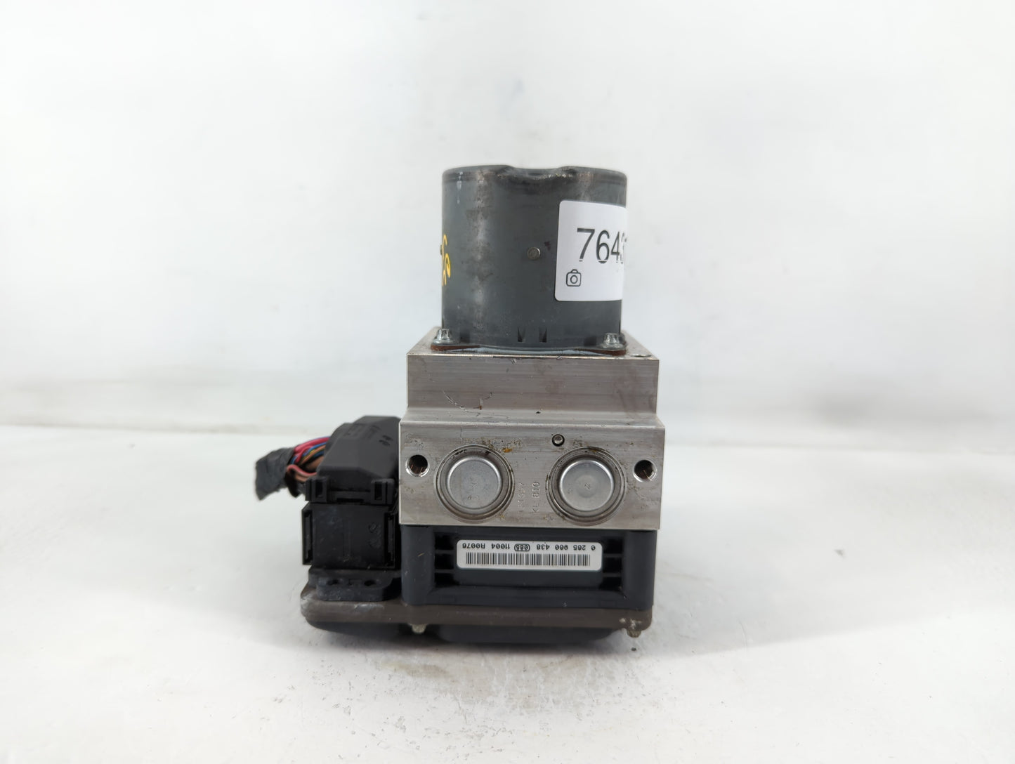 2012-2013 Bmw X5 ABS Pump Control Module Replacement P/N:0 265 250 527 Fits Fits 2012 2013 2014 OEM Used Auto Parts - Oemusedautoparts1.com