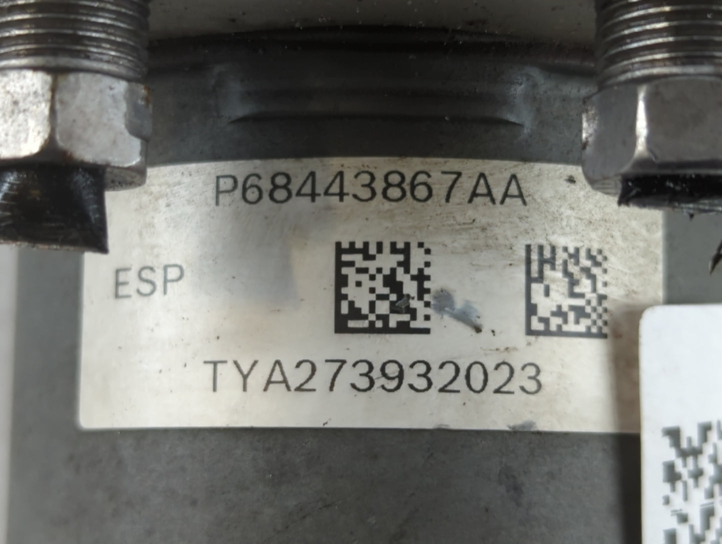 2019 Dodge Grand Caravan ABS Pump Control Module Replacement P/N:P68443867AA Fits Fits 2020 OEM Used Auto Parts - Oemusedautoparts1.com