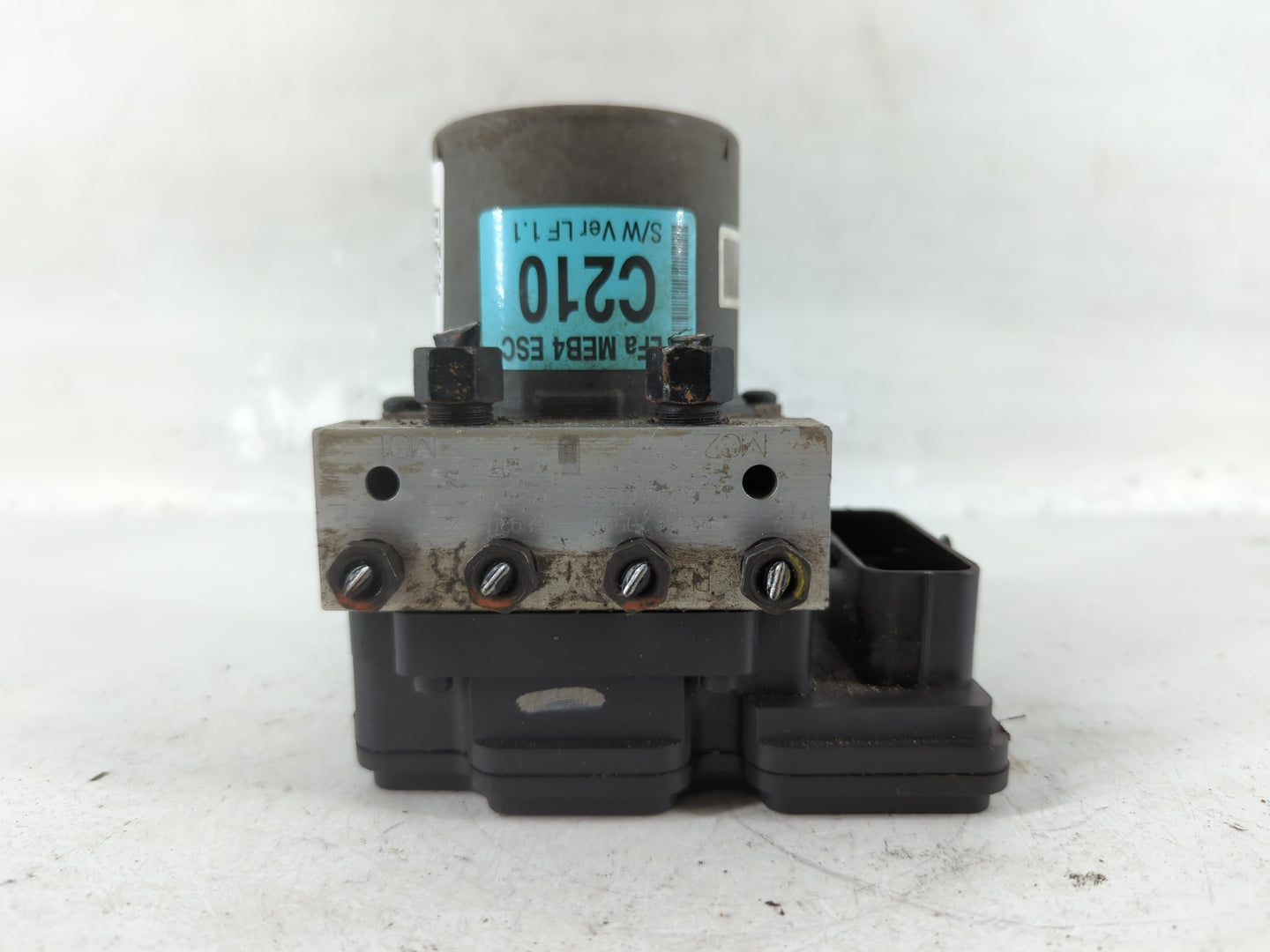 2018-2019 Hyundai Sonata ABS Pump Control Module Replacement P/N:58920-C2210 C2589-20520 Fits Fits 2018 2019 OEM Used Auto Parts - Oemusedautoparts1.com