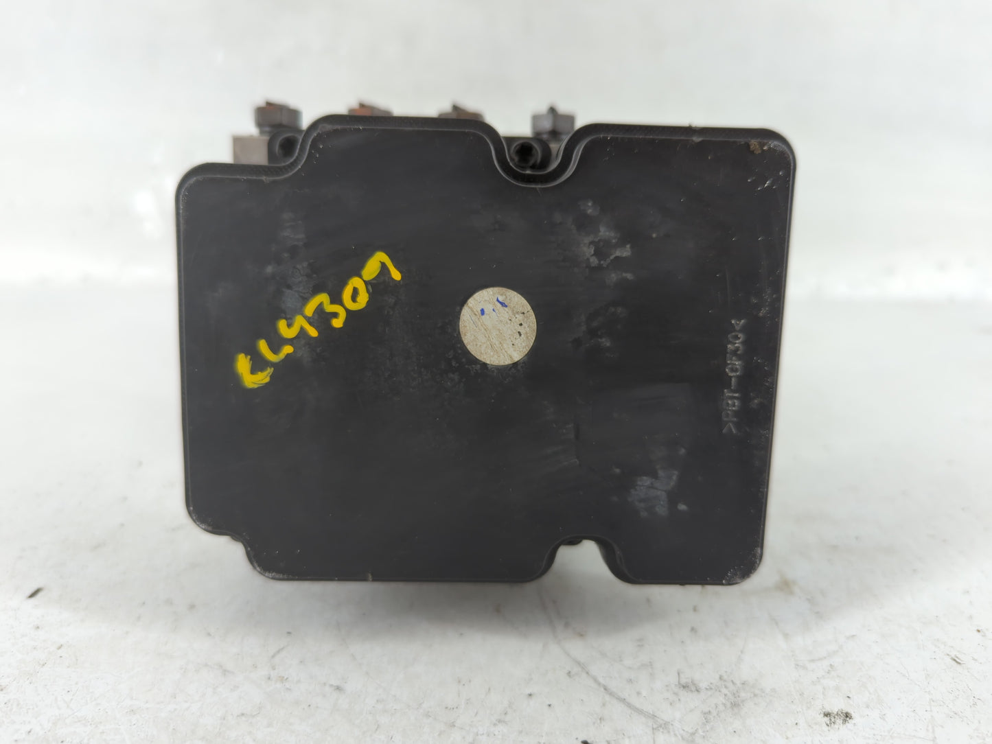 2018-2019 Hyundai Sonata ABS Pump Control Module Replacement P/N:58920-C2210 C2589-20520 Fits Fits 2018 2019 OEM Used Auto Parts - Oemusedautoparts1.com