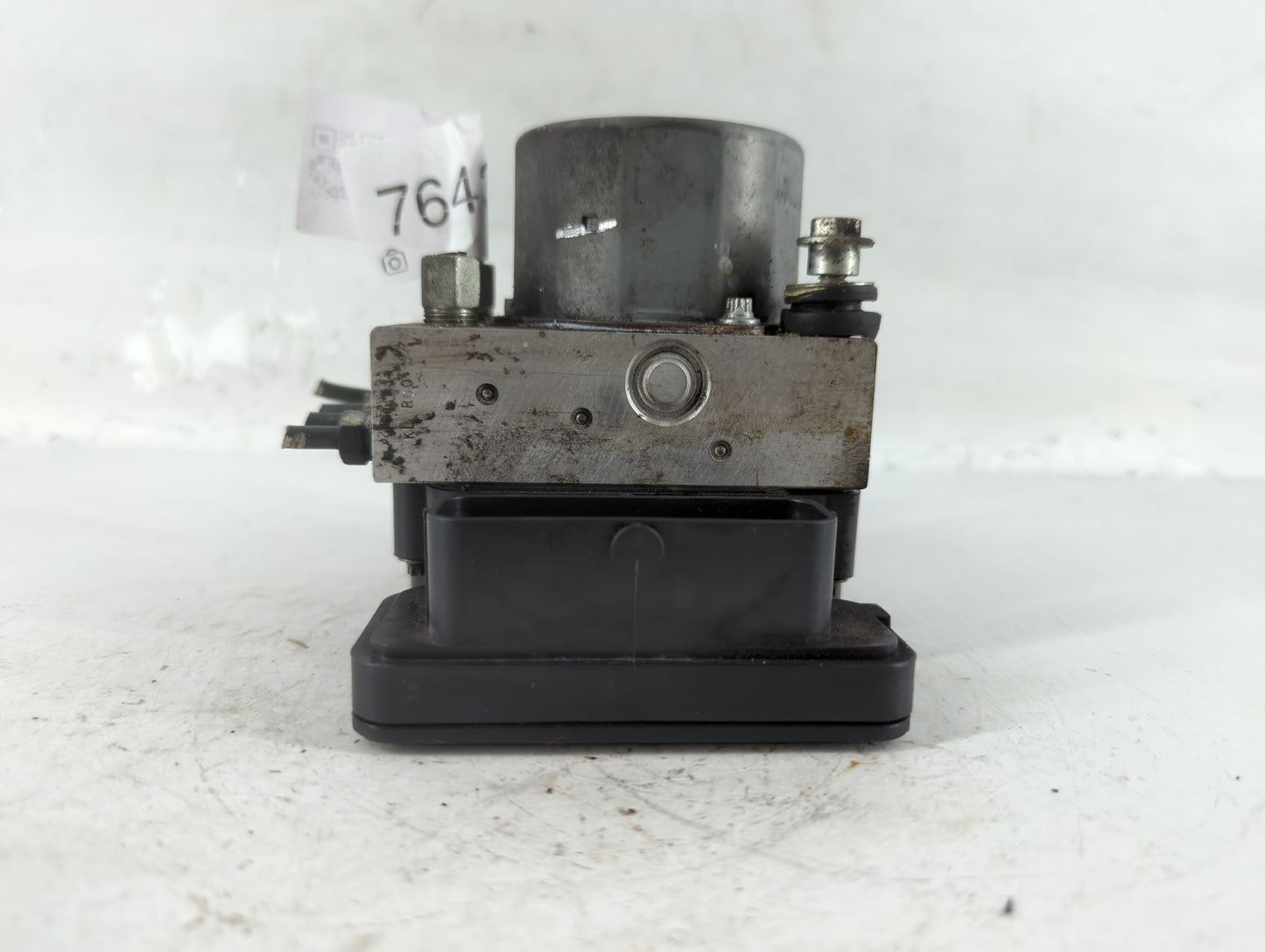 2016-2018 Nissan Sentra ABS Pump Control Module Replacement P/N:47660 4EU0C Fits Fits 2016 2017 2018 OEM Used Auto Parts - Oemusedautoparts1.com