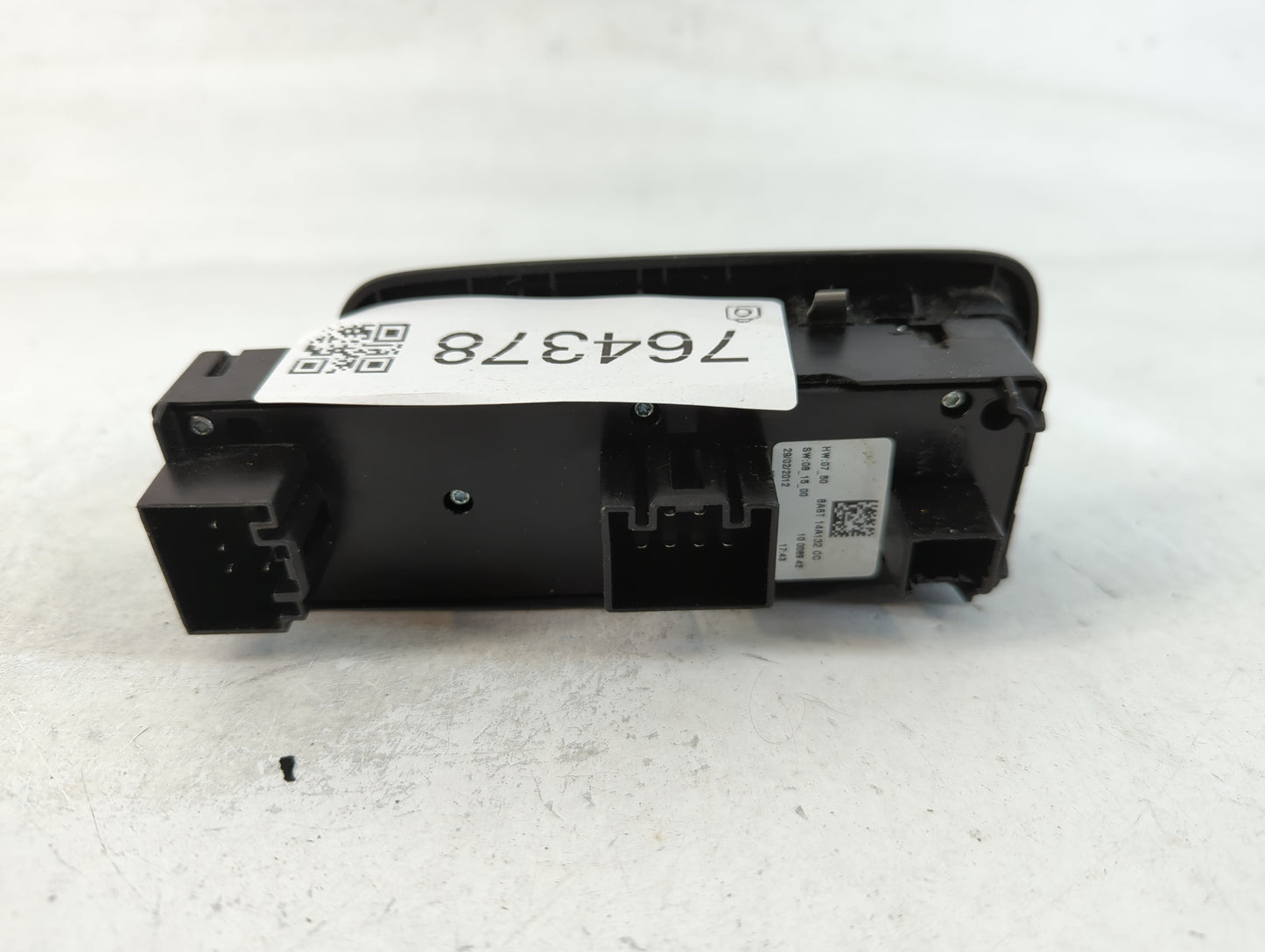 2011-2013 Ford Fiesta Master Power Window Switch Replacement Driver Side Left P/N:8A6T-14A132-CC Fits Fits 2011 2012 2013 OEM Used Auto Parts - Oemusedautoparts1.com