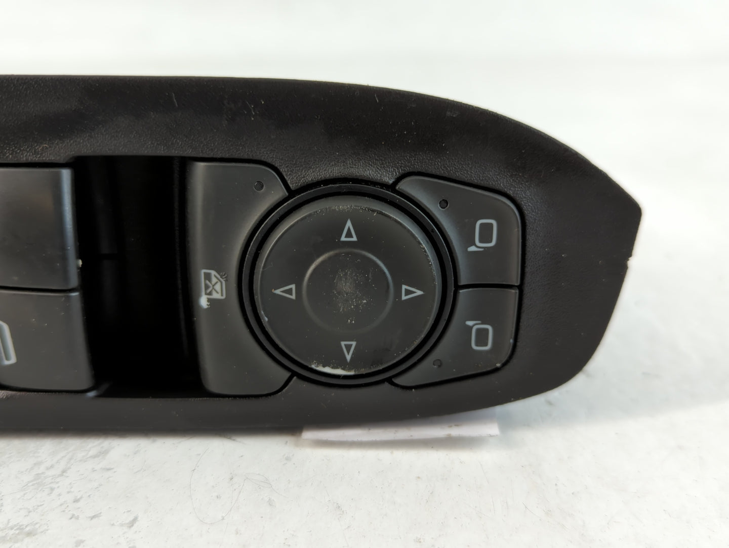 2018-2022 Chevrolet Equinox Master Power Window Switch Replacement Driver Side Left P/N:84139693 Fits OEM Used Auto Parts - Oemusedautoparts1.com