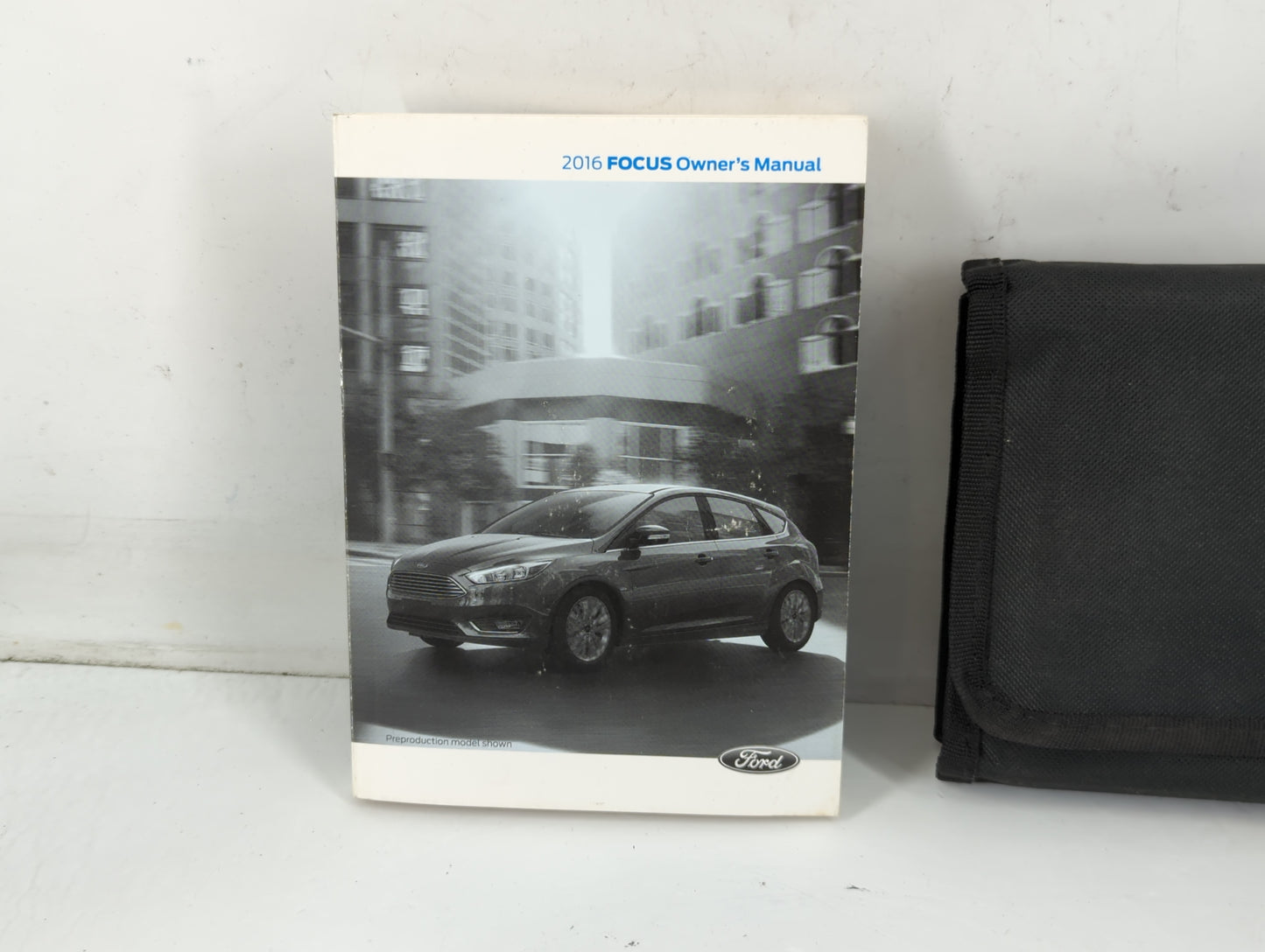 2016 Ford Focus Owners Manual Book Guide P/N:GM5J 19A321 AA OEM Used Auto Parts - Oemusedautoparts1.com
