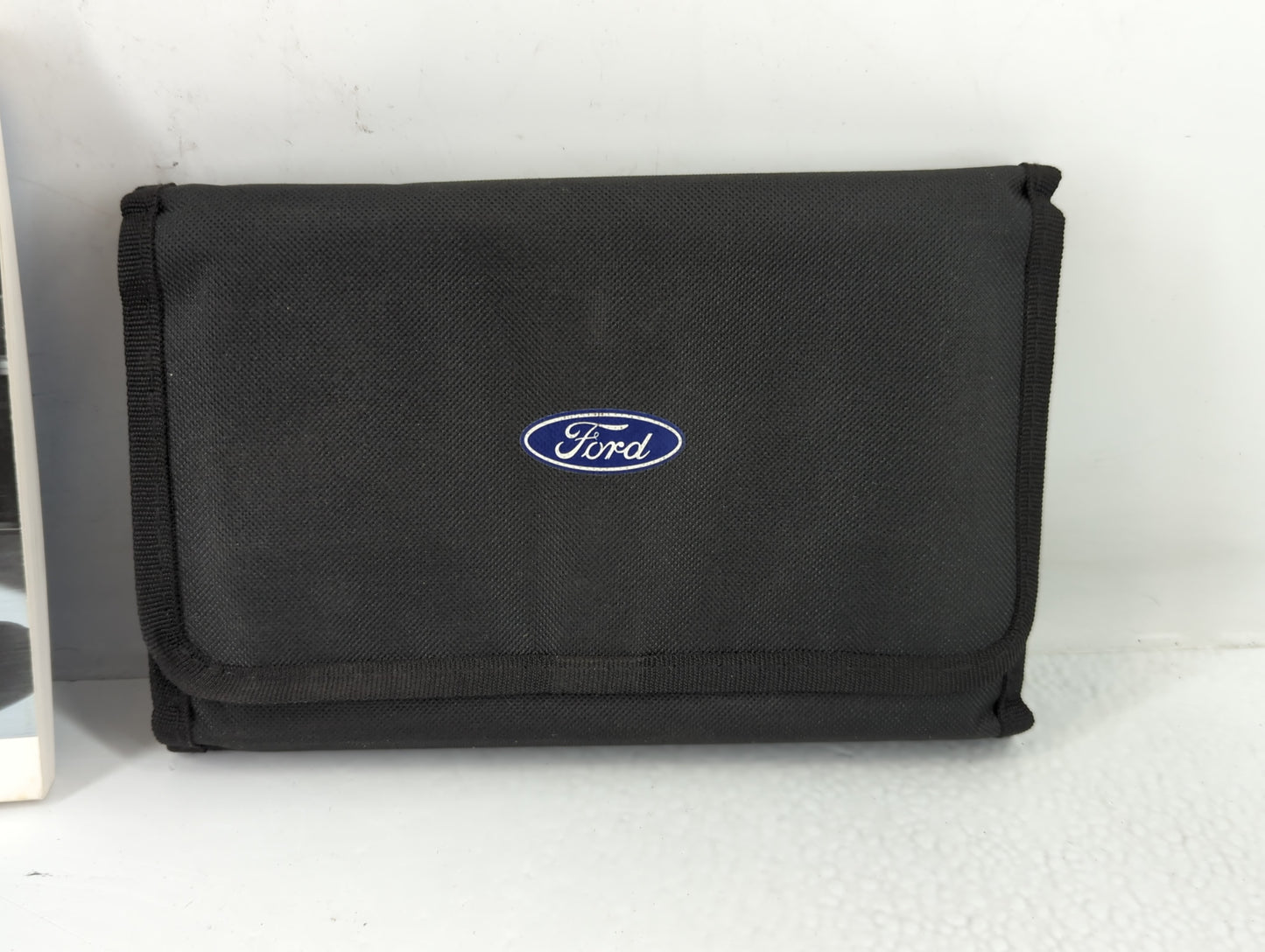 2016 Ford Focus Owners Manual Book Guide P/N:GM5J 19A321 AA OEM Used Auto Parts - Oemusedautoparts1.com