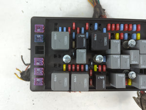 2009-2012 Chevrolet Colorado Fusebox Fuse Box Panel Relay Module P/N:25934878 Fits Fits 2009 2010 2011 2012 OEM Used Auto Parts