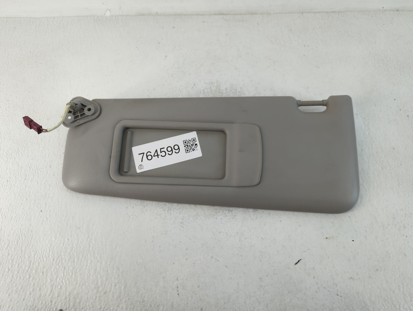 2007-2013 Bmw 335i Sun Visor Shade Replacement Driver Left Mirror Fits Fits 2007 2008 2009 2010 2011 2012 2013 OEM Used Auto Parts - Oemusedautoparts1.com