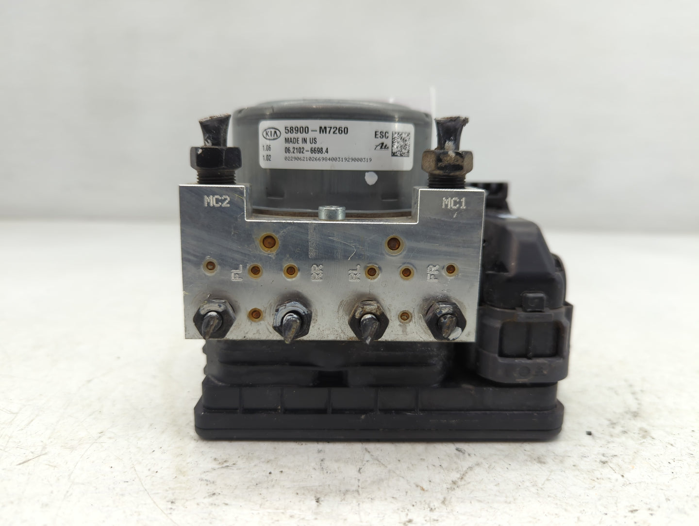 2019-2021 Kia Forte ABS Pump Control Module Replacement P/N:58900-A7260 Fits Fits 2019 2020 2021 OEM Used Auto Parts - Oemusedautoparts1.com