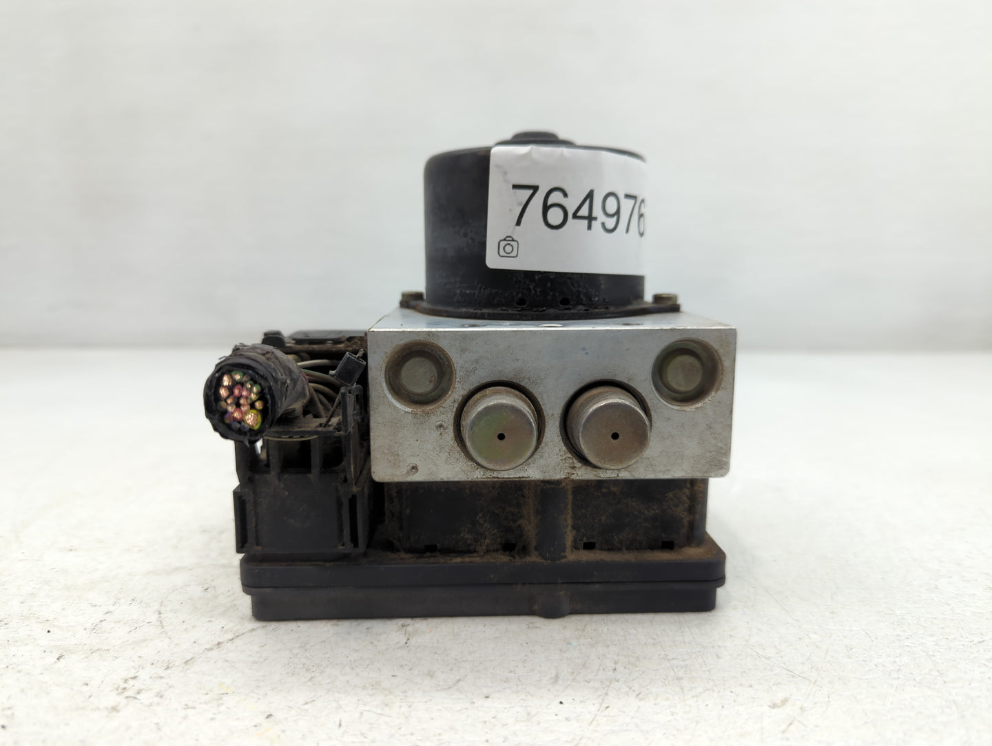 2005-2006 Mazda Tribute ABS Pump Control Module Replacement P/N:5L8T-2C219-AG Fits Fits 2005 2006 OEM Used Auto Parts - Oemusedautoparts1.com