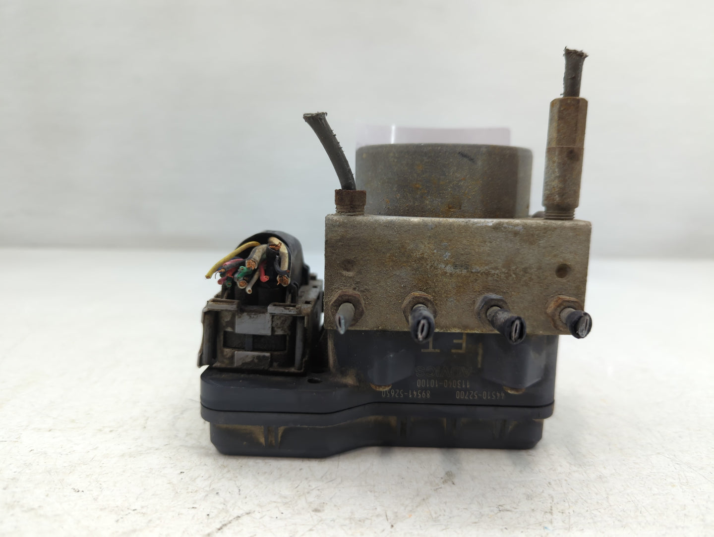 2008-2009 Scion Xd ABS Pump Control Module Replacement P/N:44510-52700 44540-52130 Fits Fits 2008 2009 OEM Used Auto Parts - Oemusedautoparts1.com